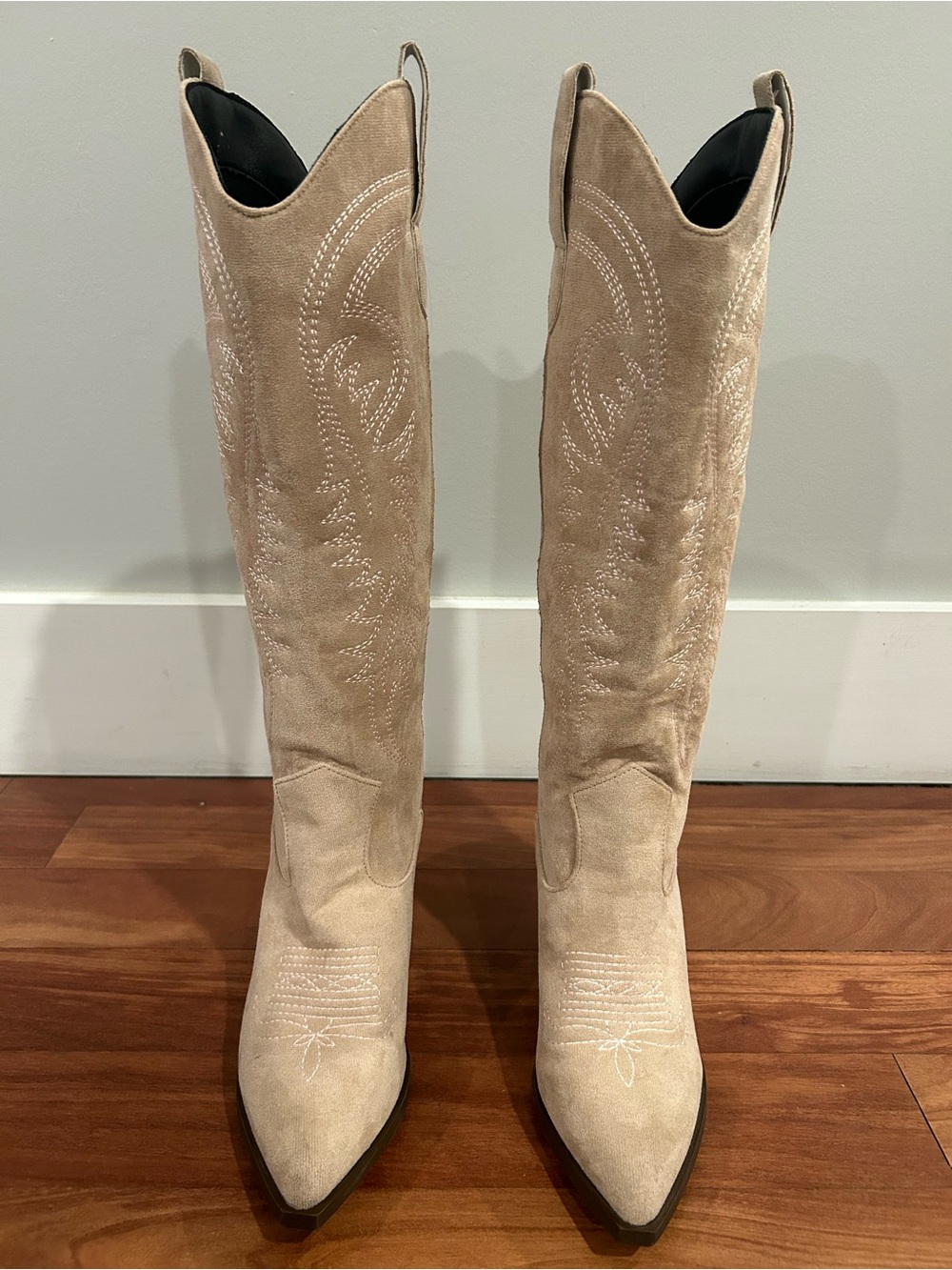 Cowgirl Boots Pointed Toe Block Heel Mid Calf Embroidered Faux Suede Size 6 36 - Picture 9 of 16